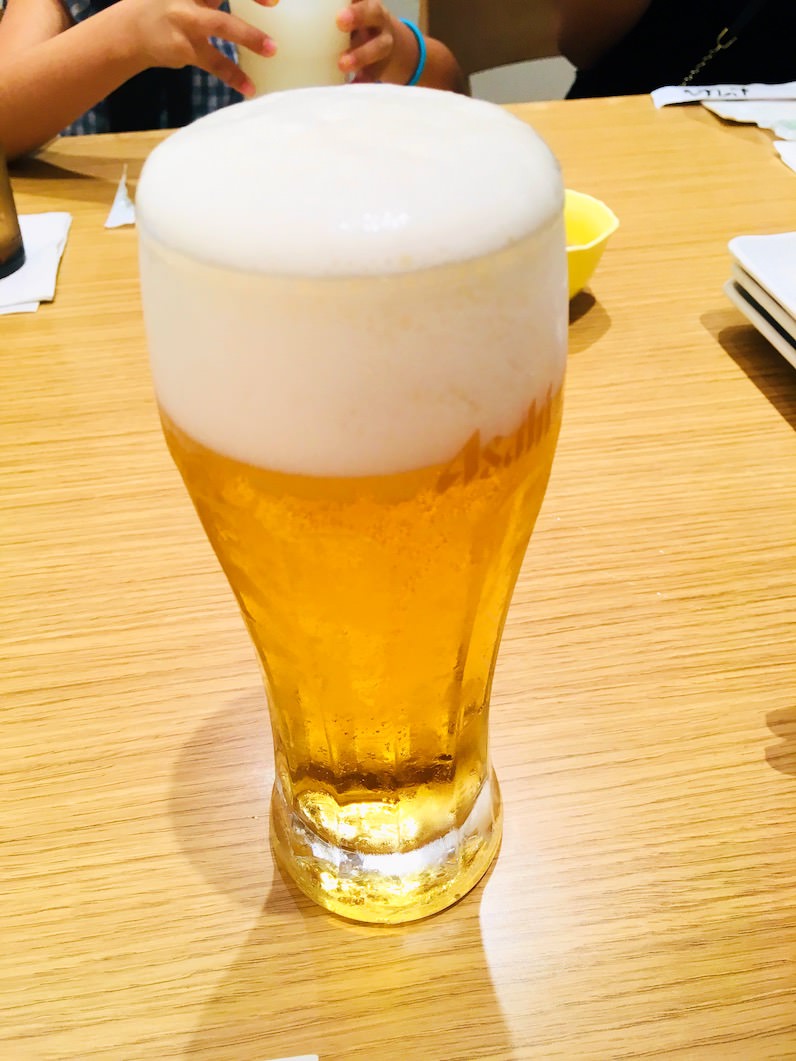 ワイキキの活美登利寿司のビール