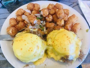 カイルアの人気店をワイキキで食す！「シナモンズ」」イリカイ店に行ってきた❗