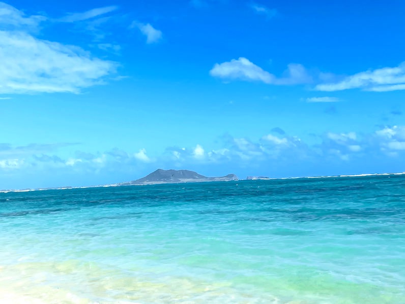 ポポイア島