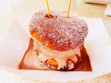 【ハワイで絶対食べたい】「Penny’s Malasadas」のマラサダアイスが超ウマイ！