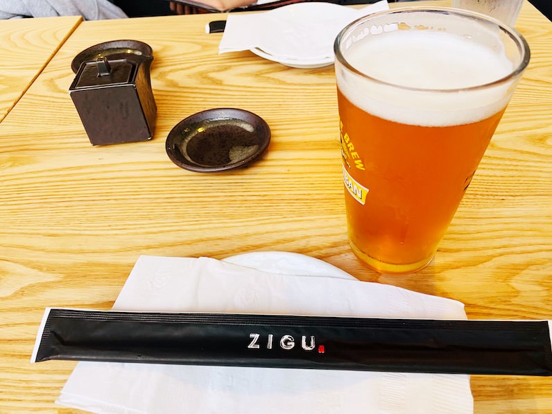 ワイキキの「ZIGU （ジグ）」のコナビール