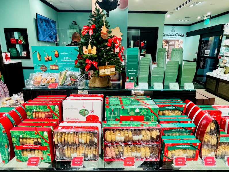 ホノルルクッキーカンパニーの店内クリスマス