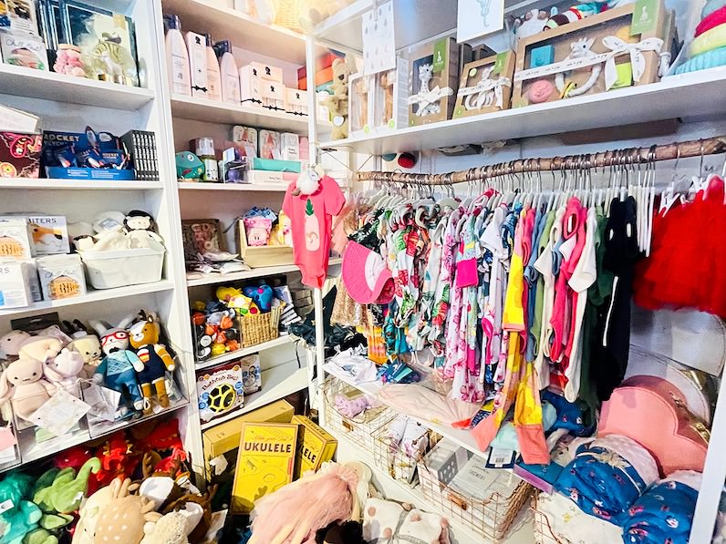 カイムキの雑貨店「レッド・パイナップル」キッズ売り場